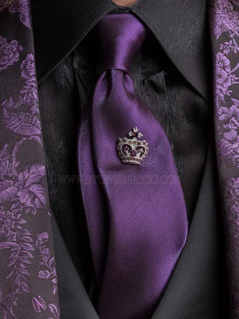 Dark Purple Lurex 6.5cm Tie and Handkerchief Set
