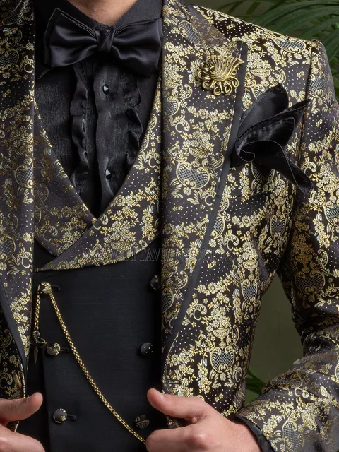 Double-breasted black waistcoat, shawl lapel in jacket fabric