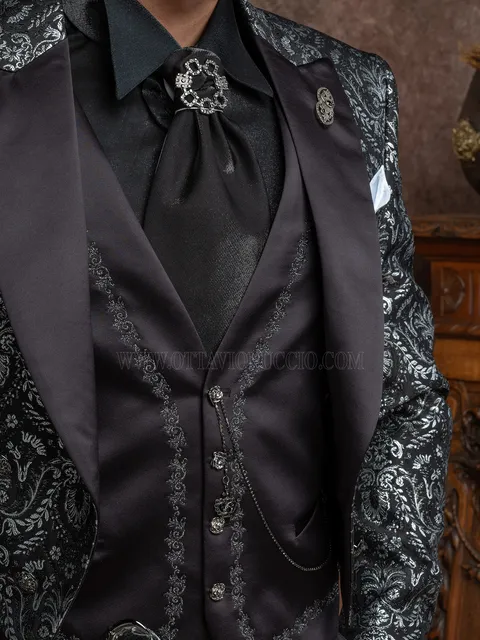 Waistcoat in black satin with silver gothic embroidery and 4 patterned buttons