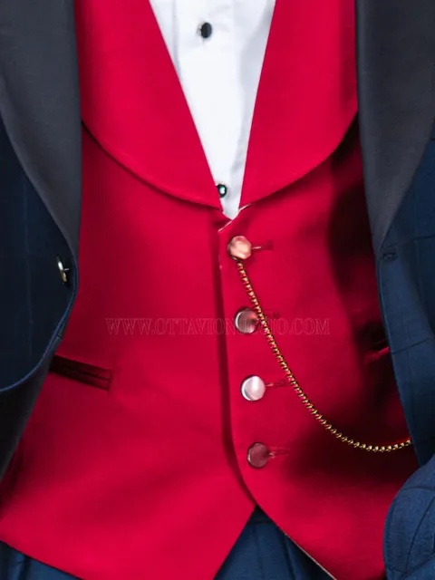 Shawl lapel waistcoat in red satin
