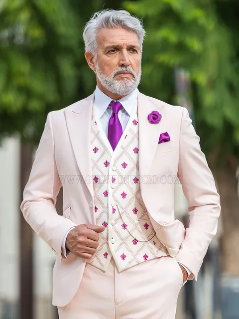 Light pink bespoke groom suit for men