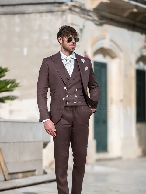 Men's brown wedding suit with double-breasted waistcoat