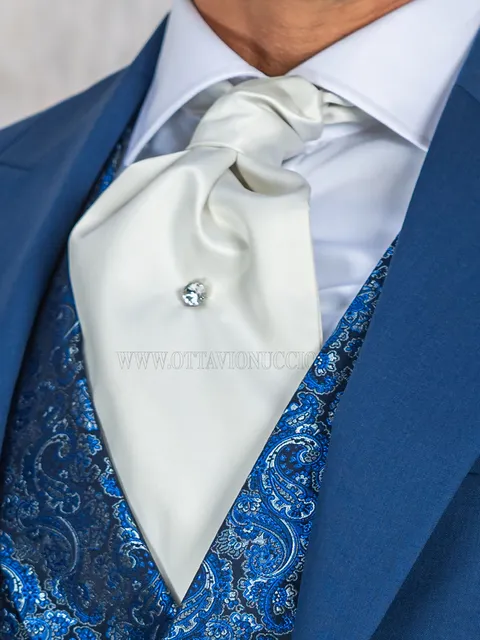 Pearl Grey Satin Cravat and Handkerchief Set