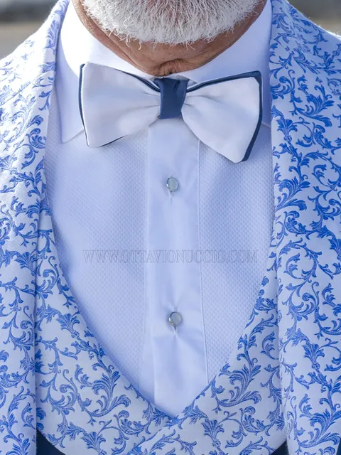 Two-tone white bow tie with royal blue knot