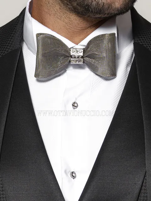 Brass bow tie in silver with crystal rhinestones