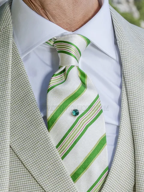 Tie and handkerchief in jacquard silk with green stripes on a white background