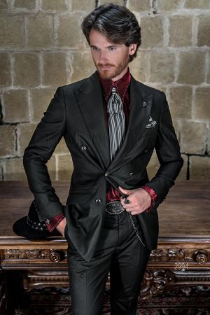 Abito cerimonia uomo doppiopetto stile vintage gotico nero riga diplomatica