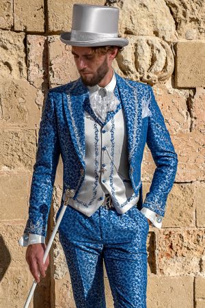 Frac stile barocco blu royal damascato con ricami argento in stile signorile