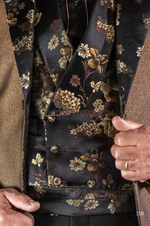Gilet doppiopetto sciallato damascato nero oro