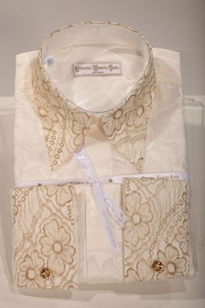 Camicia avorio con pizzo