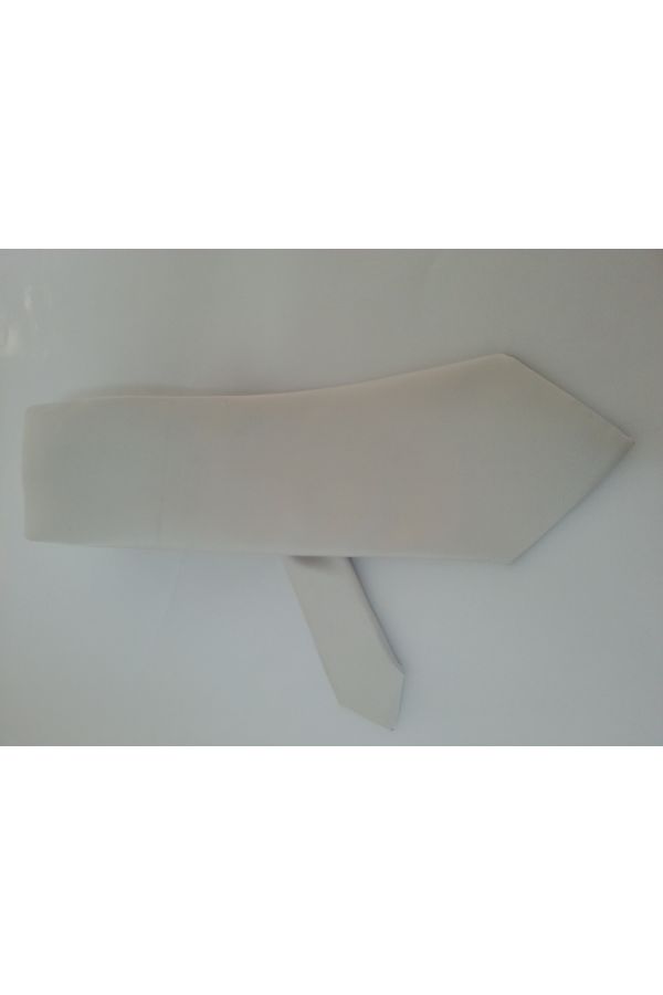Cravate et pochette de costume en satin gris
